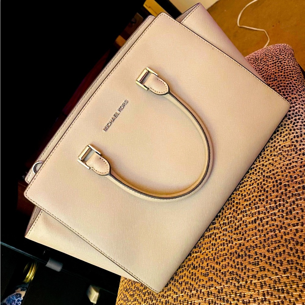 Large Michael Kors purse